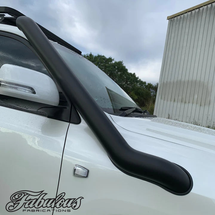 STAINLESS STEEL SNORKEL TO SUIT TOYOTA LANDCRUISER 200 SERIES - PSICO OFFROAD